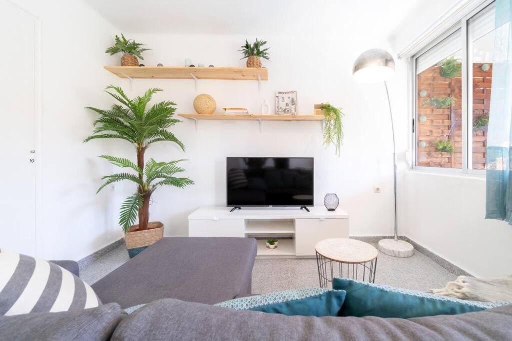 Privilegiado-Tarragona-50Mplaya-Wifi-Pool-Relax8 المظهر الخارجي الصورة