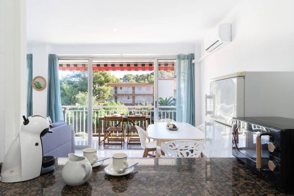 Privilegiado-Tarragona-50Mplaya-Wifi-Pool-Relax8 المظهر الخارجي الصورة