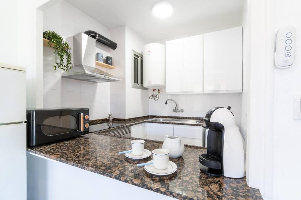 Privilegiado-Tarragona-50Mplaya-Wifi-Pool-Relax8 المظهر الخارجي الصورة