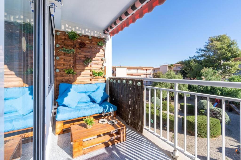 Privilegiado-Tarragona-50Mplaya-Wifi-Pool-Relax8 المظهر الخارجي الصورة