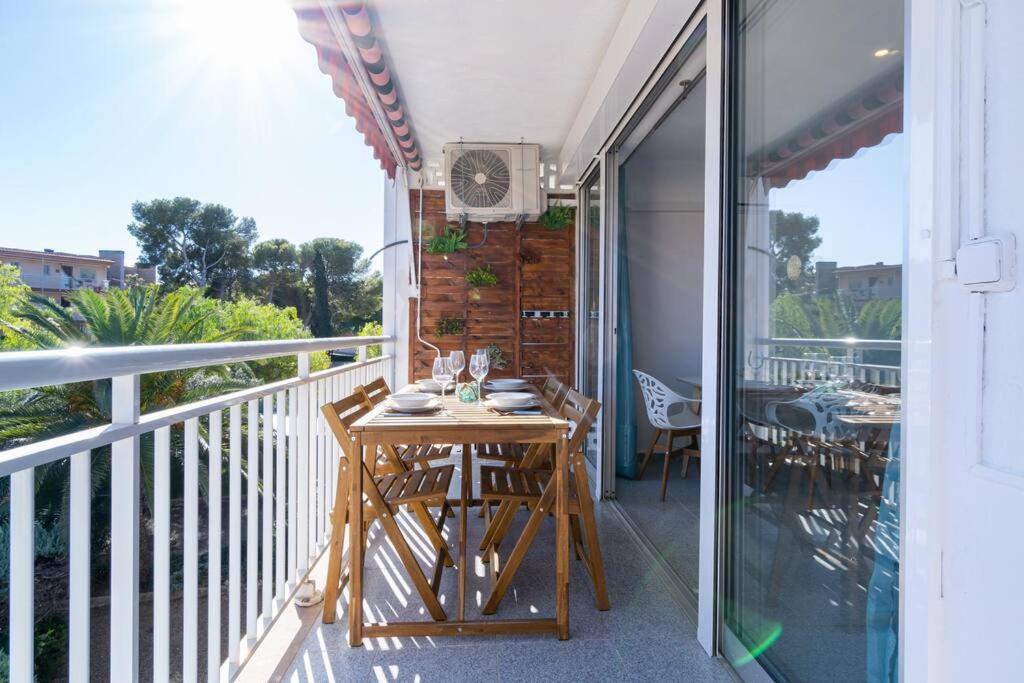 Privilegiado-Tarragona-50Mplaya-Wifi-Pool-Relax8 المظهر الخارجي الصورة
